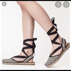 TOMS Bella Espadrilles - size 6.5